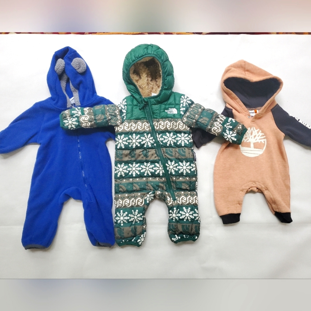 3 Piece Newborn Baby Bundle Set Size 0-3 Months -The North Face, Timberland